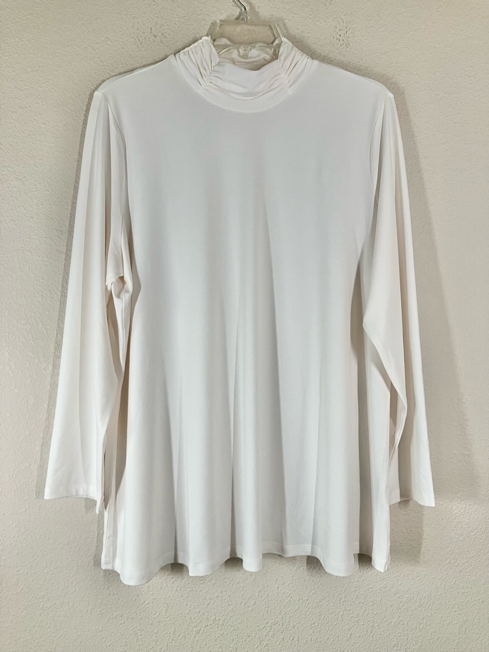 SUSAN GRAVER Modern Essentials Liquid Knit A-Line Tunic Top 2X Mock Neck Ivory - Picture 2 of 10